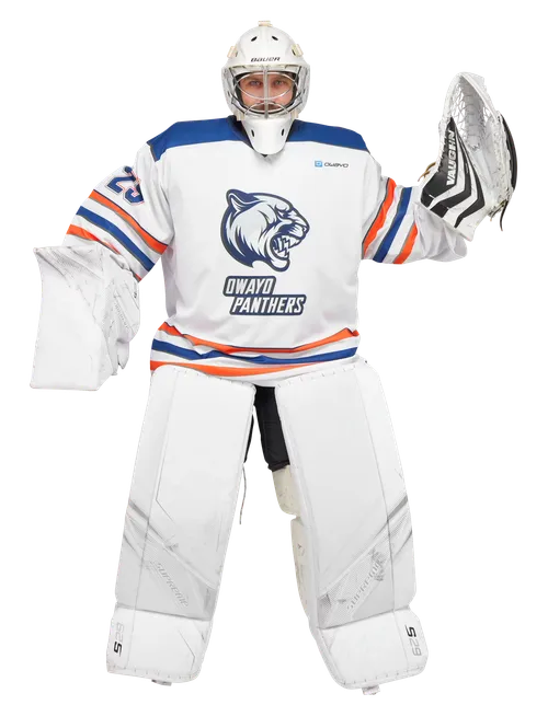  Le modèle mesure 175 cm et porte une taille  Goalie-XL